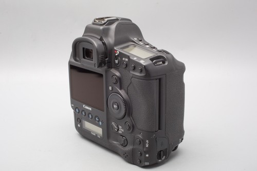 Canon EOS 1DX Mark II 20.2 MP DSLR Digital Camera Body, Boxed - Picture 11 of 17