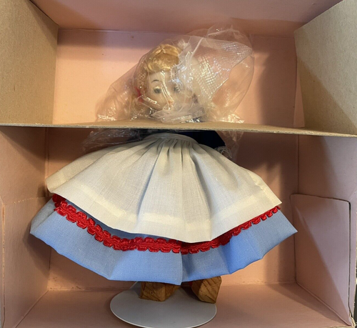 Lot Of 8 Vintage Alexander Doll Company Dolls With Boxes and Stands - Bild 3 von 9