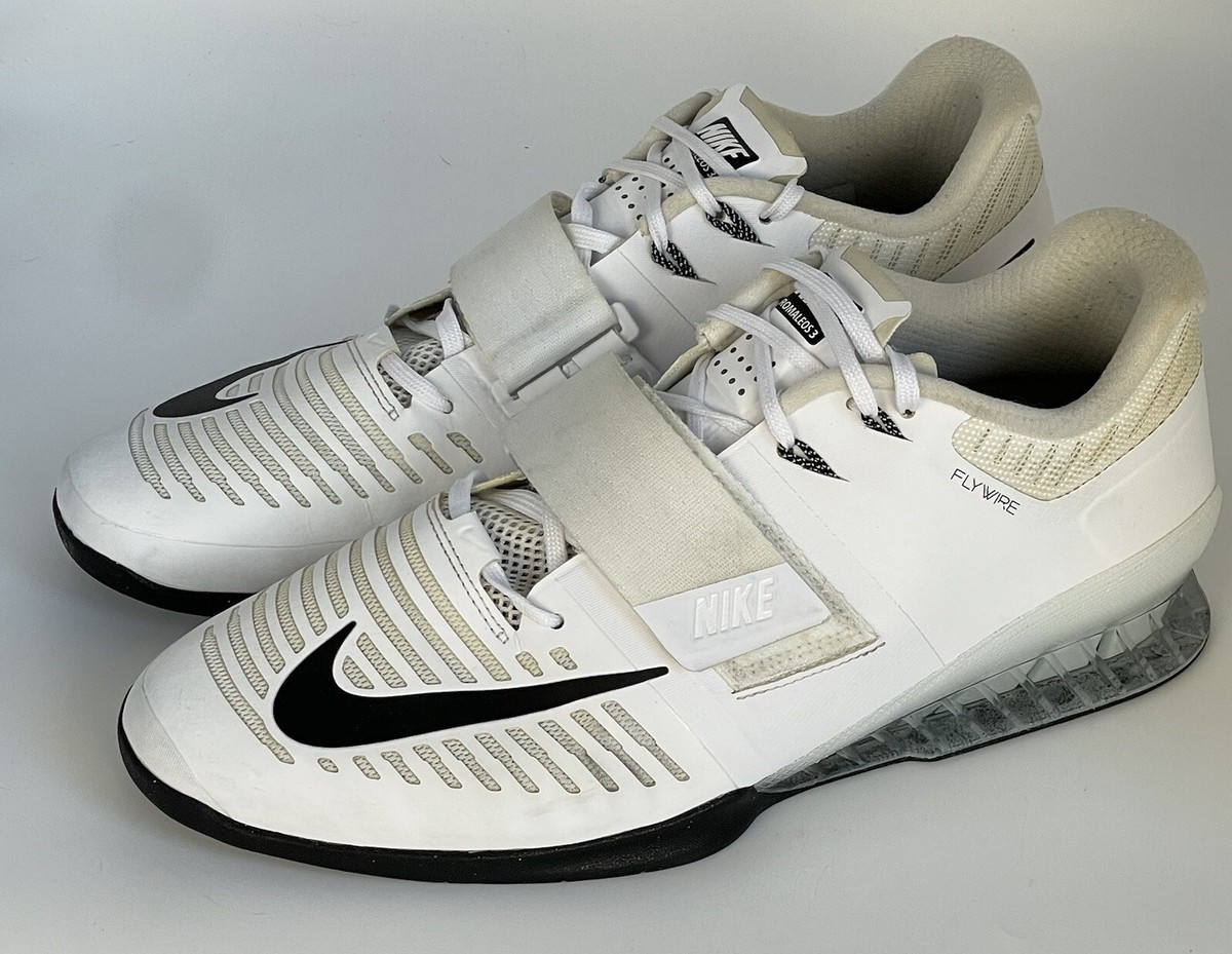 Nike Romaleos 3 Weightlifting Shoes White & Black (852933 Nike Romaleos 3 Weightlifting Shoes White & Black (852933