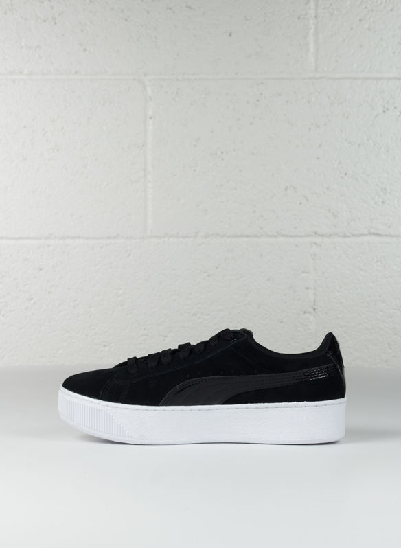 PUMA CHAUSSURE VIKKY PLATFORM DAIM 1/2 - BLK - 6 1/2 DAIM (4057826443487) e94780 PUMA CHAUSSURE VIKKY PLATFORM DAIM 1/2 - BLK - 6 1/2 DAIM (4057826443487) e94780
