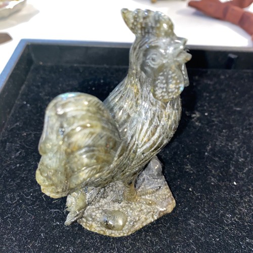 RARE DELICATE Detailed CHINESE LABRADORITE HANDWORK CARVED ROOSTER 3.75” X 2.75 - Picture 6 of 12