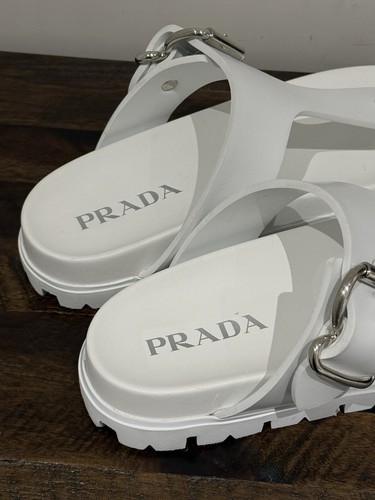 Authentic NEW PRADA EVA WHITE Rubber Buckled Lug Sole 20mm Thong Sandals Size 40 - Imagen 5 de 14