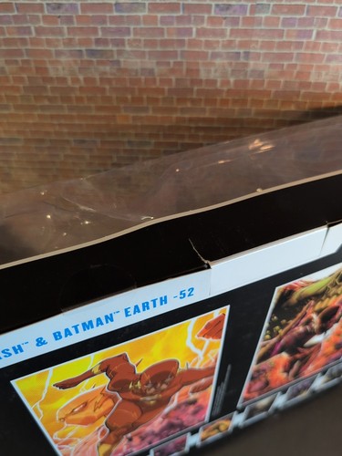 McFarlane DC Multiverse "The Flash & Batman Earth – 52" 2Pack *New & UNOPENED* - Picture 9 of 13