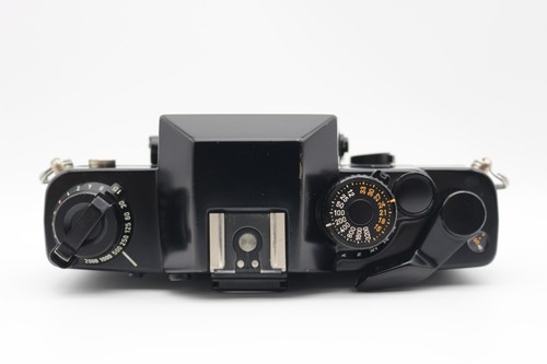 [N NEUWERTIG] CONTAX RTS II Quartz analoge Spiegelreflexkamera 35 mm nur Gehäuse aus Japan getestet - Bild 10 von 20