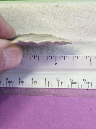 Artifact beautiful colored Smith point made of Mozarkite chert from Miller co Mo - Picture 3 of 4