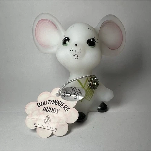 Fenton Glass Mouse Boutonniere Buddy August Chuckle Buddy Animals Theme