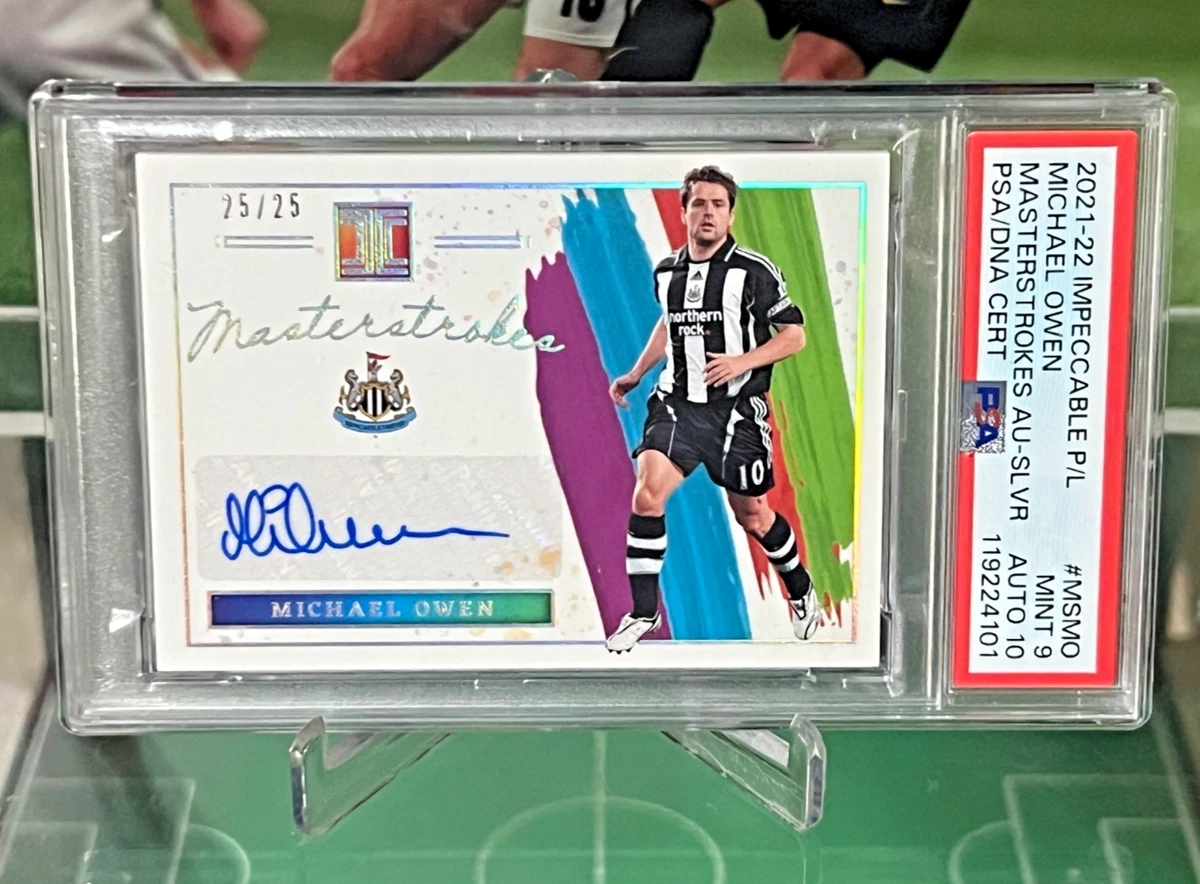 Michael Owen Autographed Soccer Sports Trading Cards & Accessories