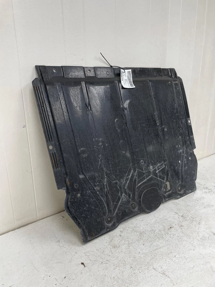 2019-2022 MERCEDES GLB250 UNDER ENGINE SPLASH GUARD SHIELD COVER A2475201200 OEM Foto 4 de 4