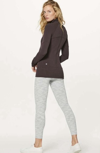 Lululemon Contour Jacke Fell braun Größe 8 Reißverschlusstaschen Stehkragen Netzstreifen