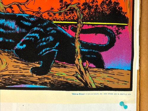 RARE “JUNGLE CAT“1973 VINTAGE VELVA BLACKLIGHT POSTER NICE! 17” x 11” Never Hung - Picture 3 of 6