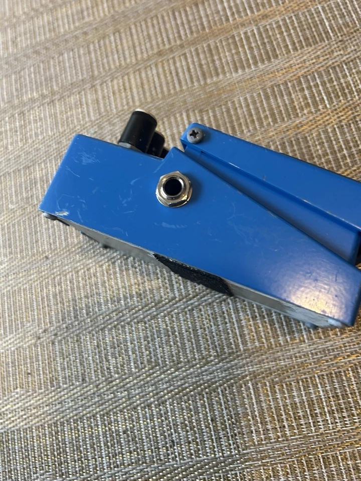 Pedal sostenedor de compresión BOSS CS-3 guitarra eléctrica efectos retardo #2 Foto 2 de 4