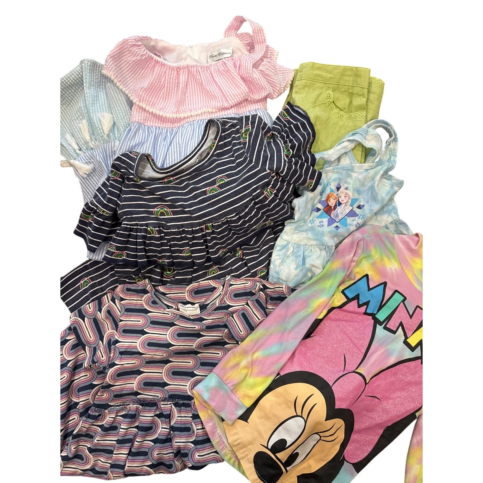 Girls 5T Clothing Bundle
Opens in a new window or tab