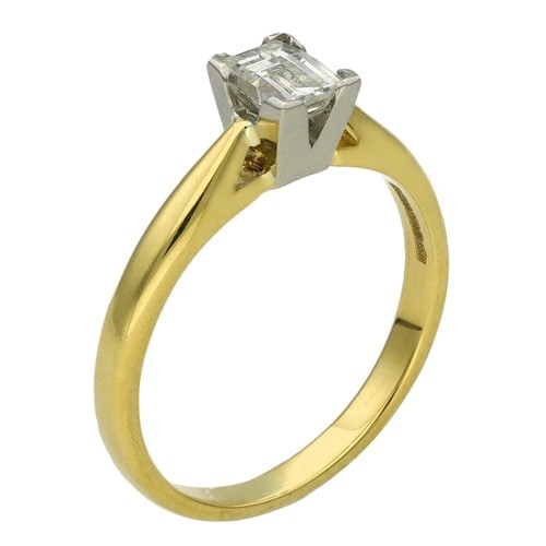 Ladies 18ct Yellow Gold Millennium Diamond Solitaire Ring - Picture 6 of 7