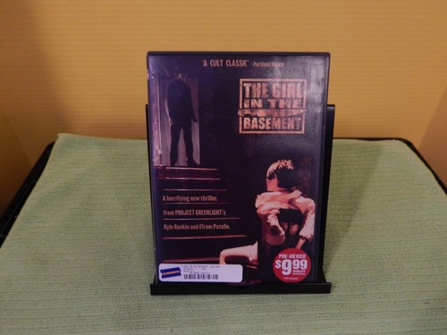 6 DVD's -HORROR-THRILLER: TheHaunting,OuterLimits,Fear,Girl in Basement +2 - Imagen 7 de 12