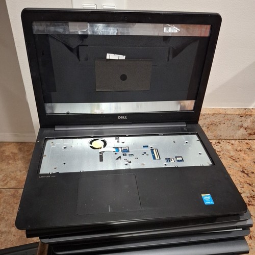 (Lot Of 7) Dell Latitude 3550 i5 Miss Screen and KEYBOARD FOR PARTS NOT WORKING - Picture 5 of 15