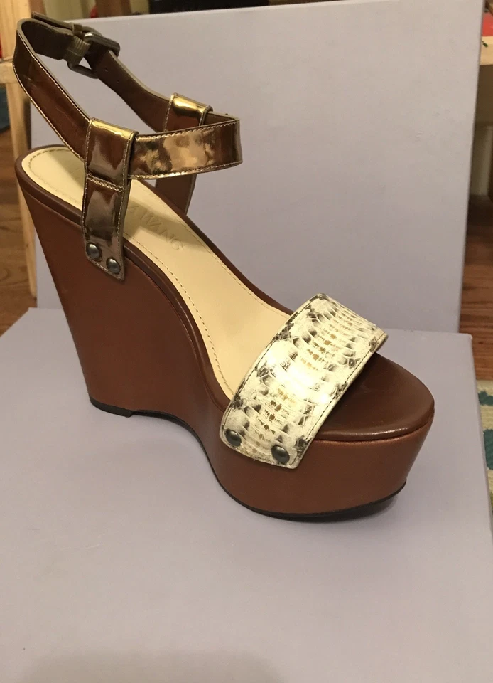 Sandalias de plataforma de cuero con estampado de serpiente Vera Wang Jamaya para mujer talla 7M Foto 2 de 4