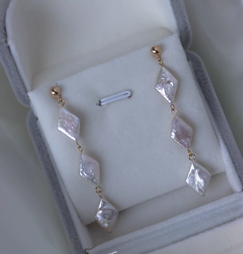 10x14 mm Natural White Diamond Baroque Reborn keshi Pearl Earring 18KGP - Picture 1 of 9