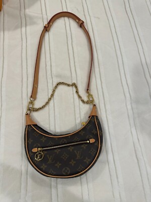 限定アイテム LOUIS VUITTON Loop bag Louis Vuitton