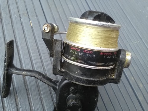 VINTAGE GARCIA 9000 FISHING REEL - EARLY 1980S - Picture 4 of 5