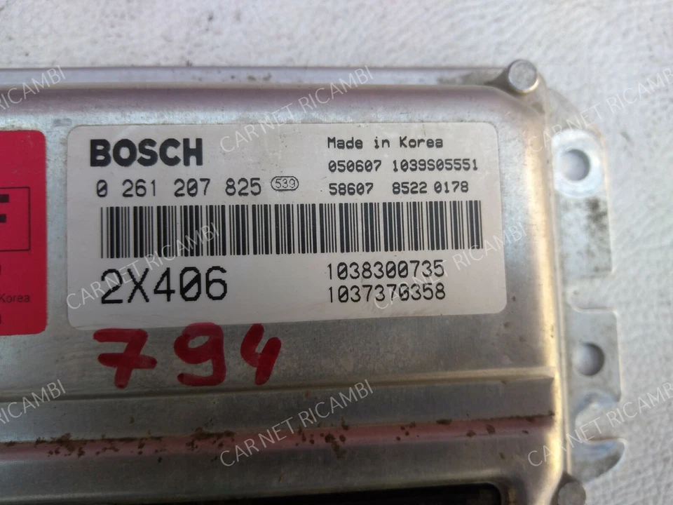 39110-2X406 0261207825 BOSCH M7.9.1 CENTRALINA MOTORE ECU KIA CARENS II 1.6 16V - Immagine 2 di 4