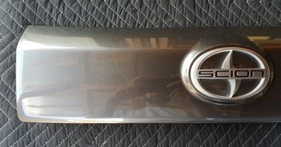 Cubierta de manija de puerta trasera genuina Scion XD 2008-14 Foto 2 de 4