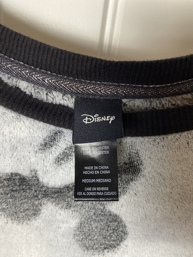 Disney Mickey Mouse Sudadera Difusa Suéter Mediano Suave Estampado Completo Gris - Imagen 2 de 5