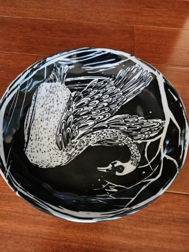 Anthropologie Plate CARMELA Dessert Swan Birds Glazed Porcelain 8.25" Bird - Picture 3 of 5