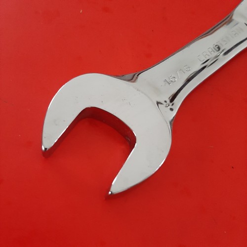15/16" Craftsman USA Professional Polished Stubby Combination Wrench 44102 - Picture 3 of 9