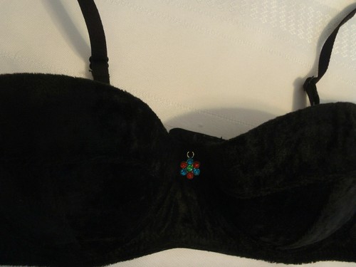 FLIRTITUDE 32A 34B 34A 34C Le Velvet Balconet BH Auswahl Brazilian Panty Neu mit Etikett - Bild 3 von 5