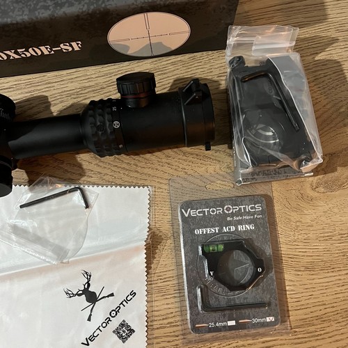 VECTOR OPTIC SCOL-07 Sentinel 10-40x50SFP E-SF Riflescope - Picture 2 of 5