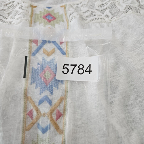 Sundance Top Blouse Women Large 100% Linen Lace Colorful Embroidered White - Picture 11 of 11