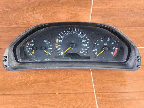 Cuadro de instrumentos velocímetro Mercedes Benz Clase E W210 E320 VDO 2105409547 - Imagen 15 de 18