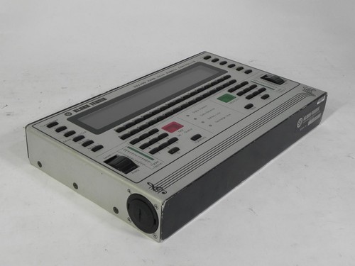 Klark-Teknik DN3603 DN3600 Hand Held Remote Controller + Docking Station - Picture 3 of 9