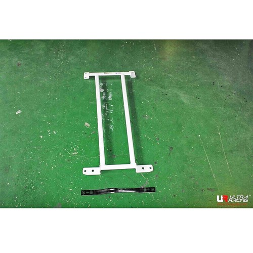 SOPORTE MIEMBRO MEDIO INFERIOR AUDI A3/S3 QUATTRO 8V 2013-2021 ULTRA RACING 4 PUNTOS - Imagen 3 de 9