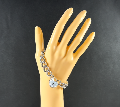 Pulsera Vintage 1977 Charm Grande Pesada Plata de Ley 925 Love Heart Lock 54.1 - Vídeo 1 de 1