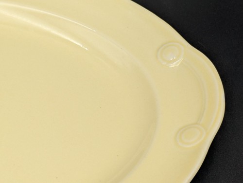 Vintage MCM Taylor Smith & Taylor Lu-Ray Pastels 13.5" Yellow Serving Platter - Picture 3 of 4