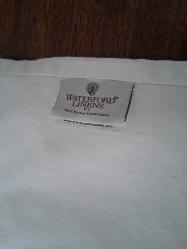 Waterford White Satin Thrim Flat Sheet Kimg Size 108x106 French Cottage - Picture 3 of 6