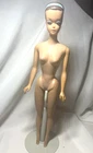 Vintage Mattel Original Fashion Queen Barbie Doll Wigs And Stand EC+