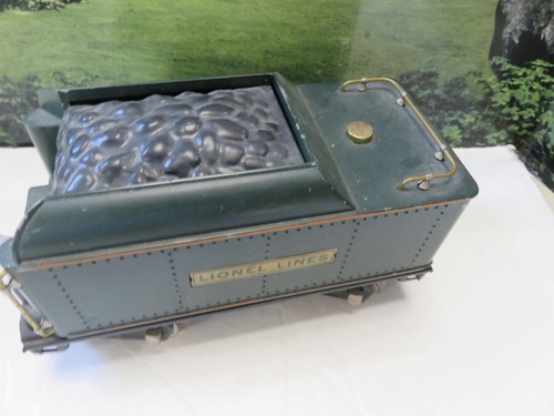 LIONEL PRE-WAR STANDARD GAUGE 390E LOCO/TENDER IN GREEN- RE-WHEELED/RESTORED - Picture 10 of 13