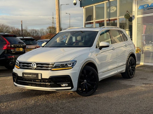 2019 19 VOLKSWAGEN TIGUAN 2.0 TDI R-LINE SUV 5DR DIESEL DSG EURO 6 (S/S) (150 PS - Picture 4 of 24