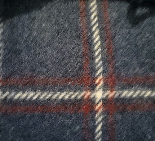 MT Linea Emmeti Cashmere Wool Scarf Plaid Quiet Luxury Old Money Aesthetic NIB - Picture 5 of 5