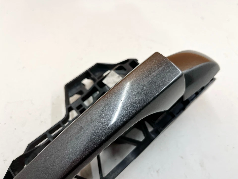 11-23 DODGE JOURNEY TRASERO IZQUIERDO LADO DEL CONDUCTOR EXTERIOR MANIJA BISEL OEM Foto 2 de 4