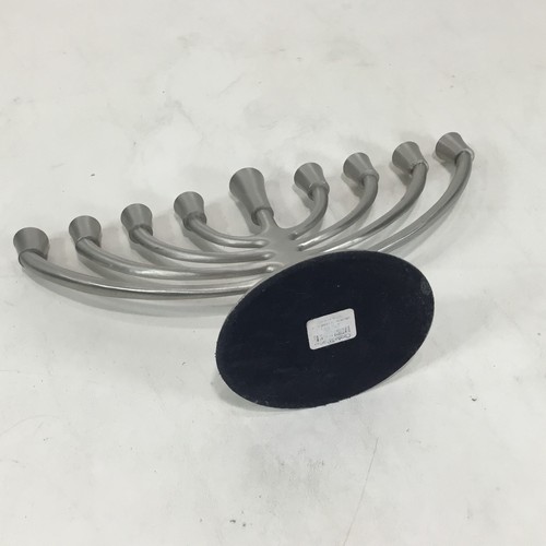 Candelabro clásico de 9 ramas de Hanukkah Janucá cepillado de caja y barril - Imagen 7 de 10