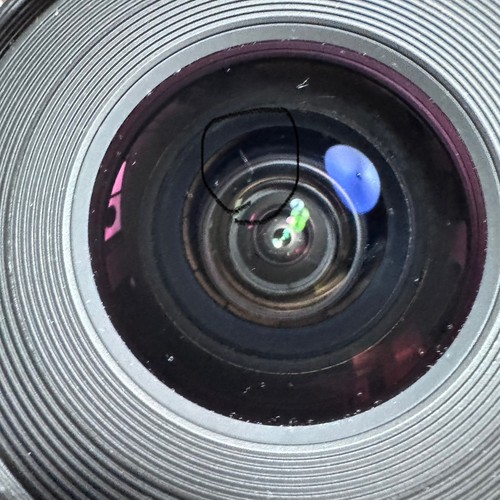 Sigma 10-20mm f4-5.6 EX DC HSM Lens for Canon EF with Light Scratch + End Cap - Picture 2 of 9
