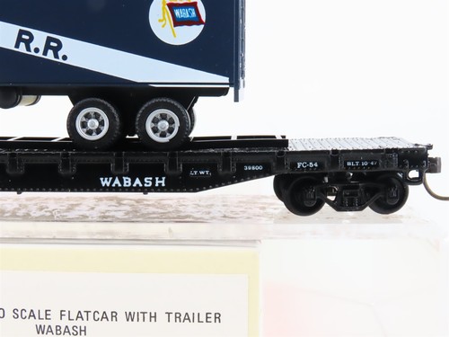 HO Scale Con-Cor 0001-009155 WAB Wabash Railroad 54' Flat Car #168 w/ Trailer - Picture 3 of 15