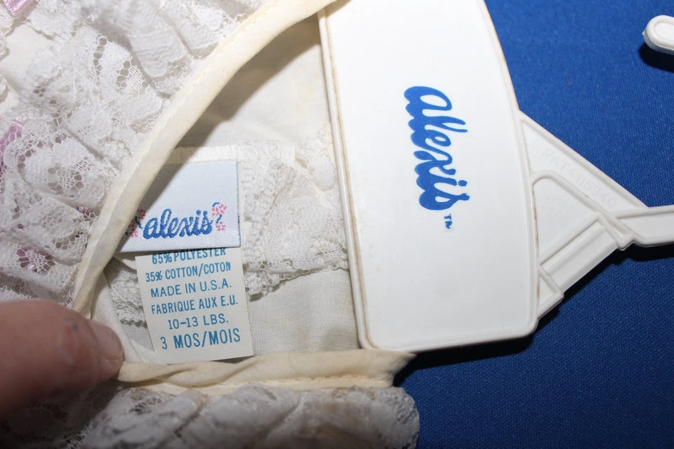 Vestido vintage Alexis 2 peças com calcinha - Novo com etiquetas - 3 meses - Imagem 4 de 4