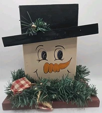 Rustic Wooden Snowman Head Holiday Décor – Hand-Painted with Garland & Bell –...