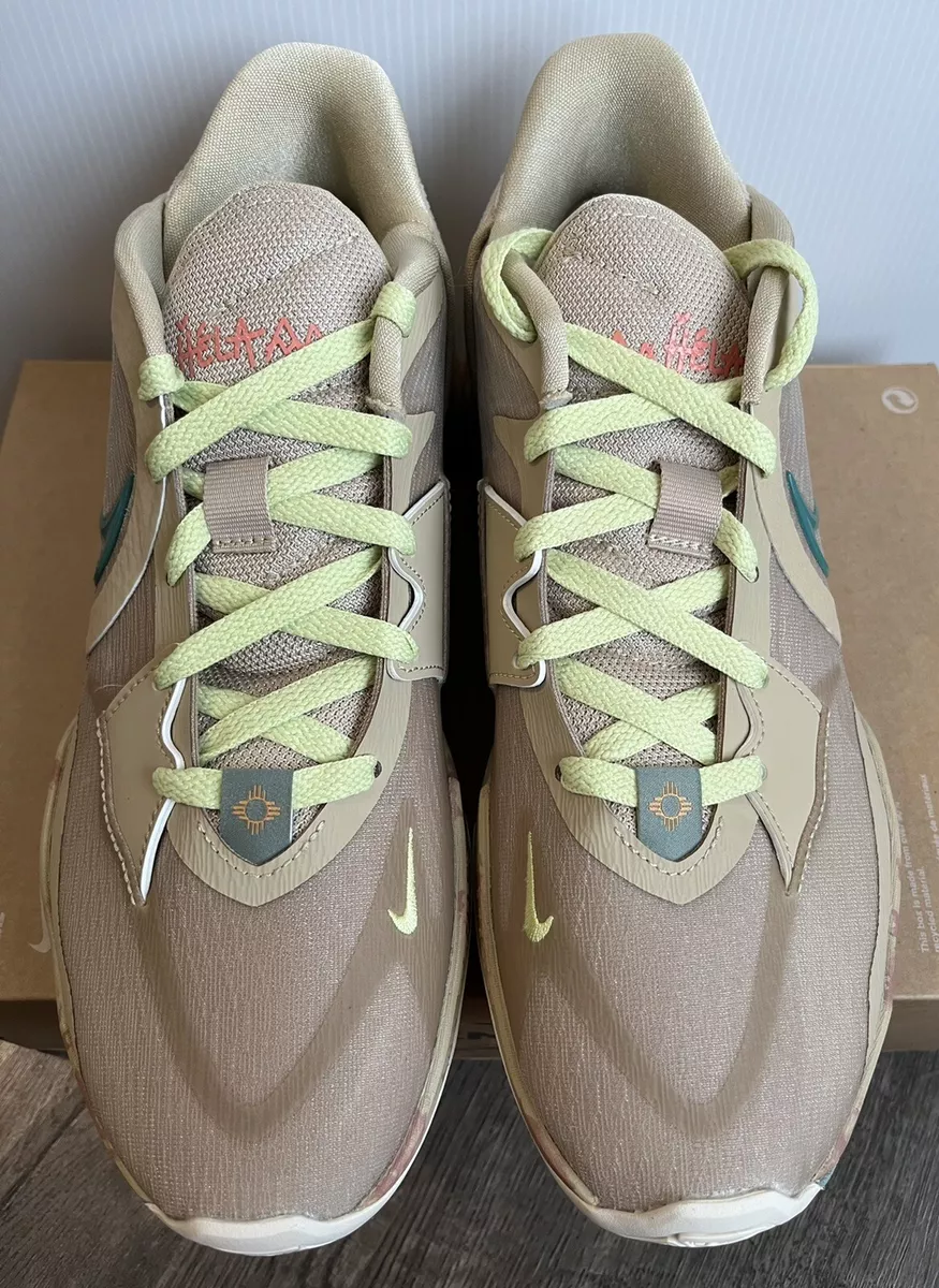 Kyrie 2 shop beige