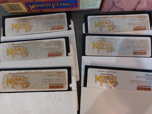 Monkey Island 2 Big Box PC IBM 5,25" Diskette fehlende Handbücher - Bild 2 von 14