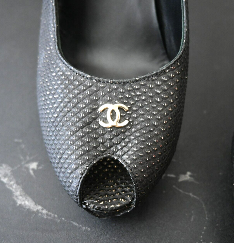 CHANEL CC Metallic Textured Leather Peep Toe Pumps Size 39.5 - Picture 9 of 11